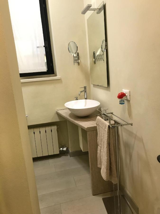 Incantevole Monolocale Con Giardino لوكا المظهر الخارجي الصورة